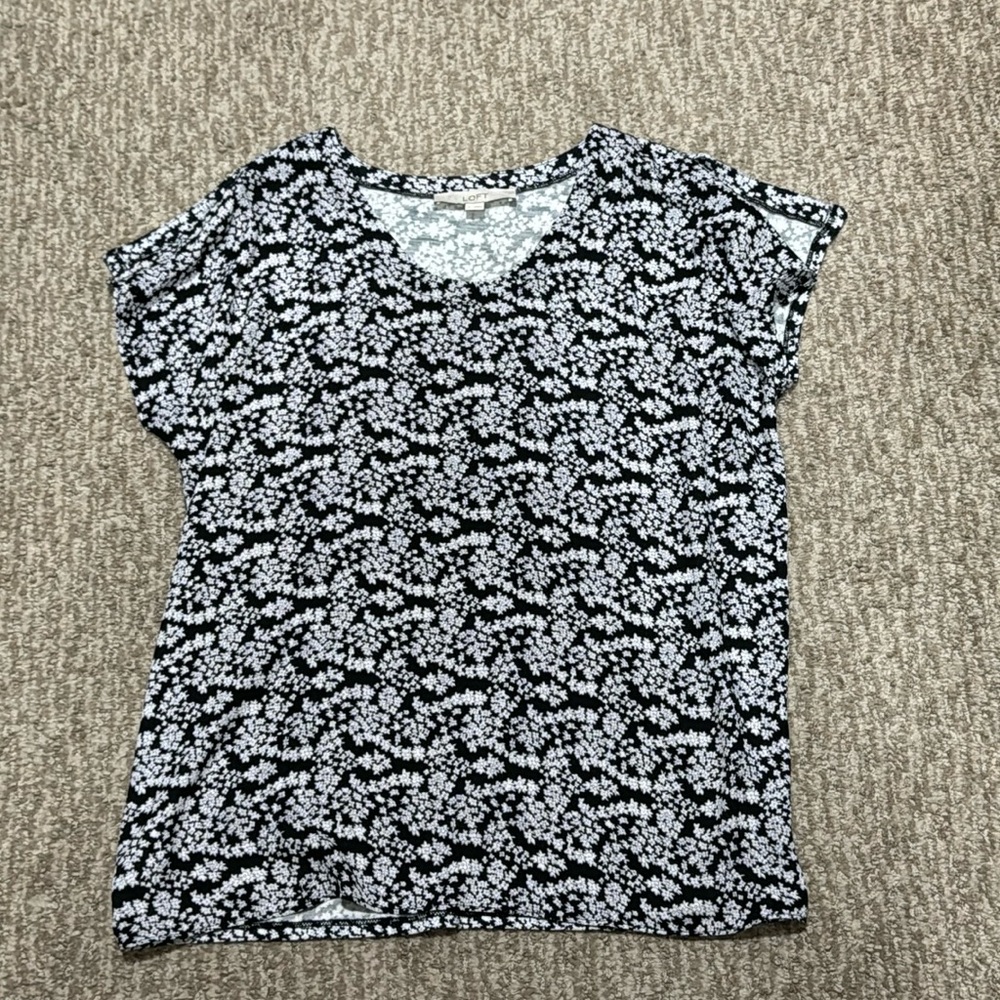 Loft women’s top